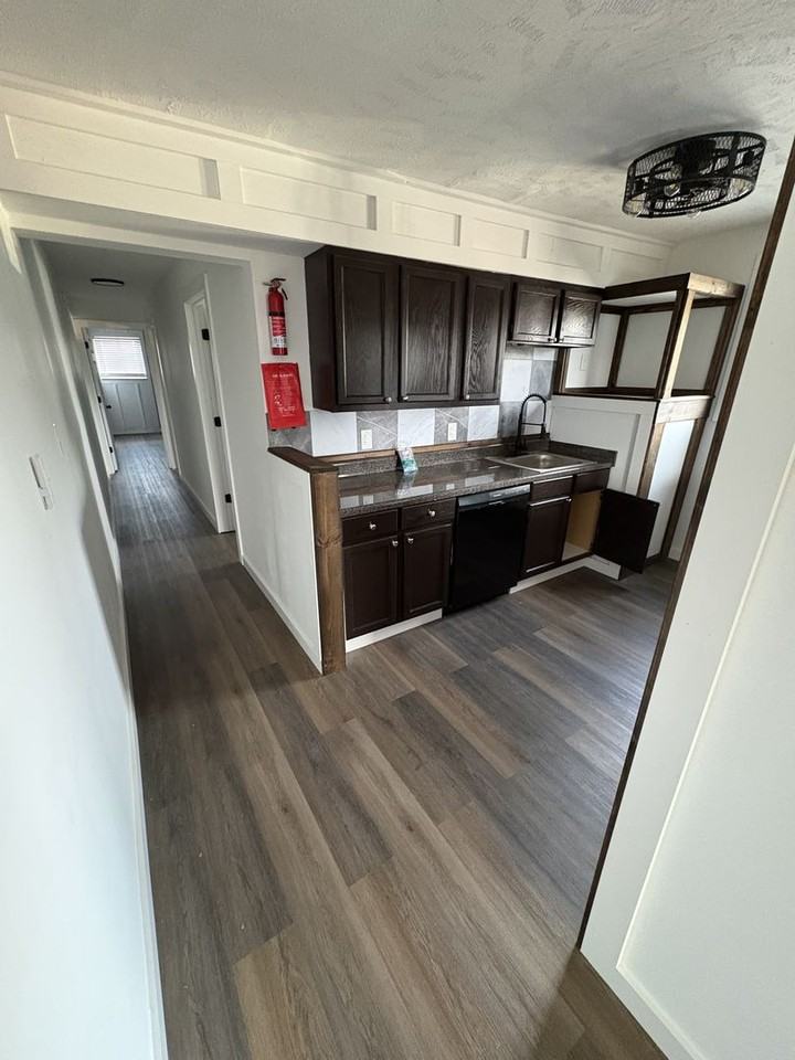 Hillwood Villas - Photo 5 of 12