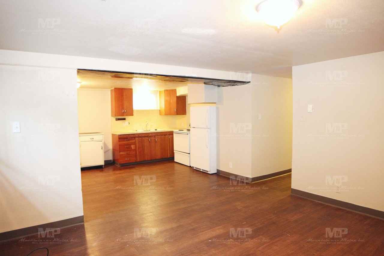 523 1/2 S Grant Ave - Photo 3 of 12