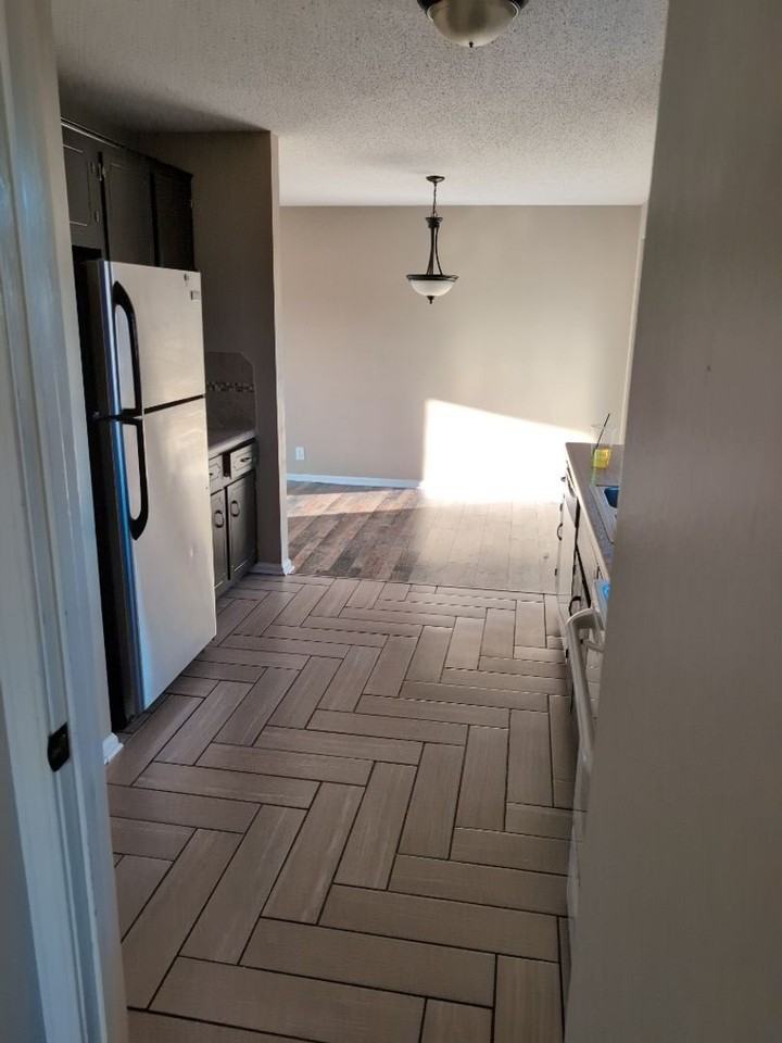 1319 Chucker Dr - Photo 3 of 11