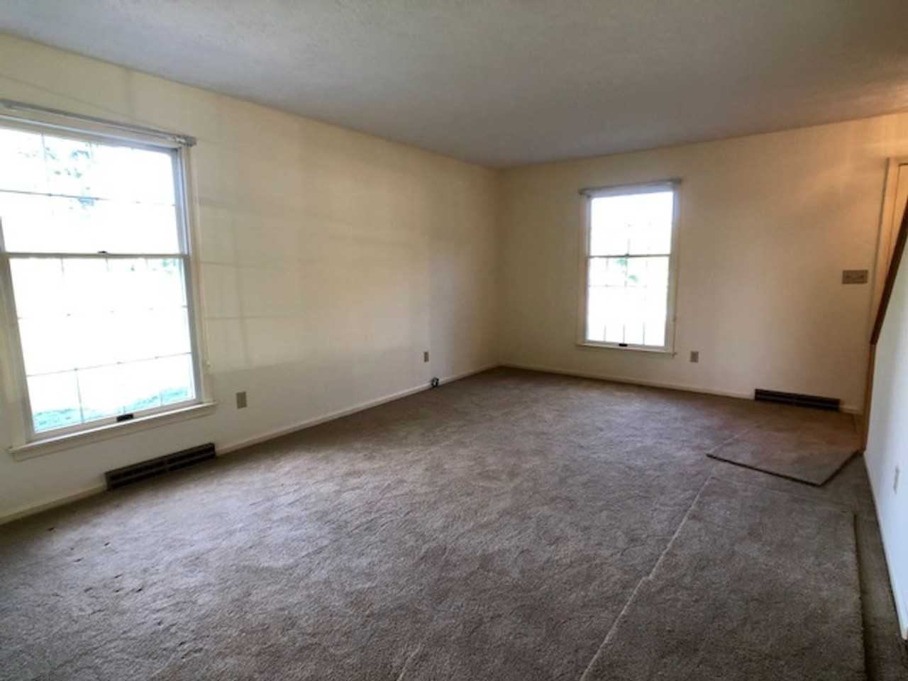 968 Woodland Rd #968 - Photo 3 of 8