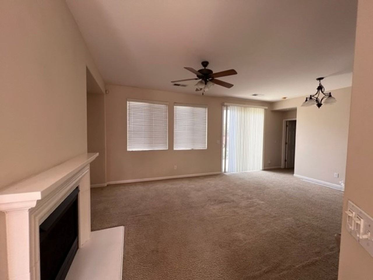 1525 N Asciano Ct - Photo 6 of 18