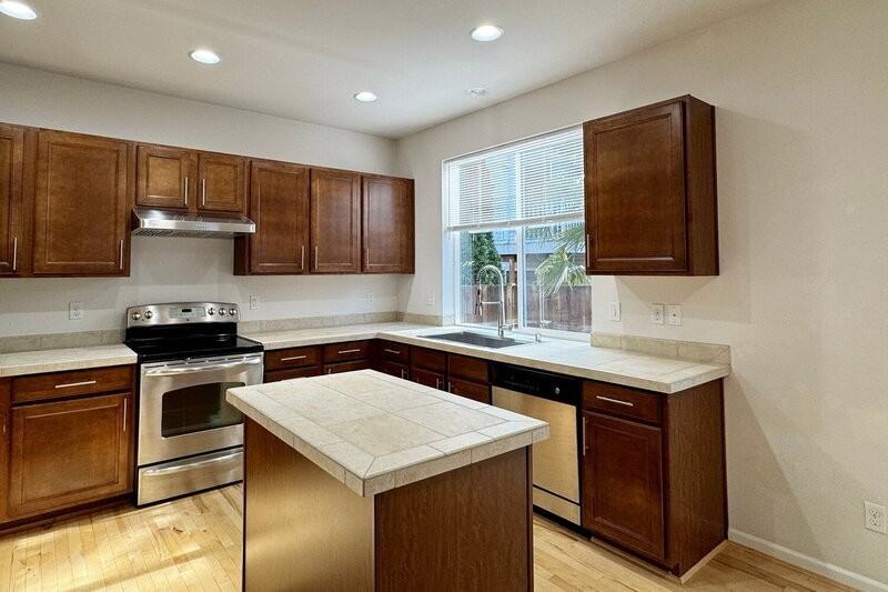 318 126th St Se - Photo 7 of 42