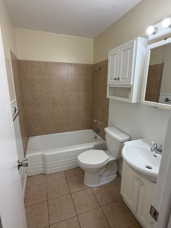 4004 Blaine Rd - Photo 6 of 14