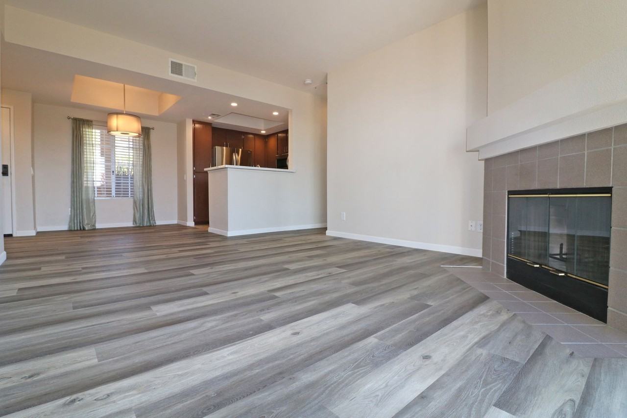 2150 Camino De La Reina #305 - Photo 4 of 26