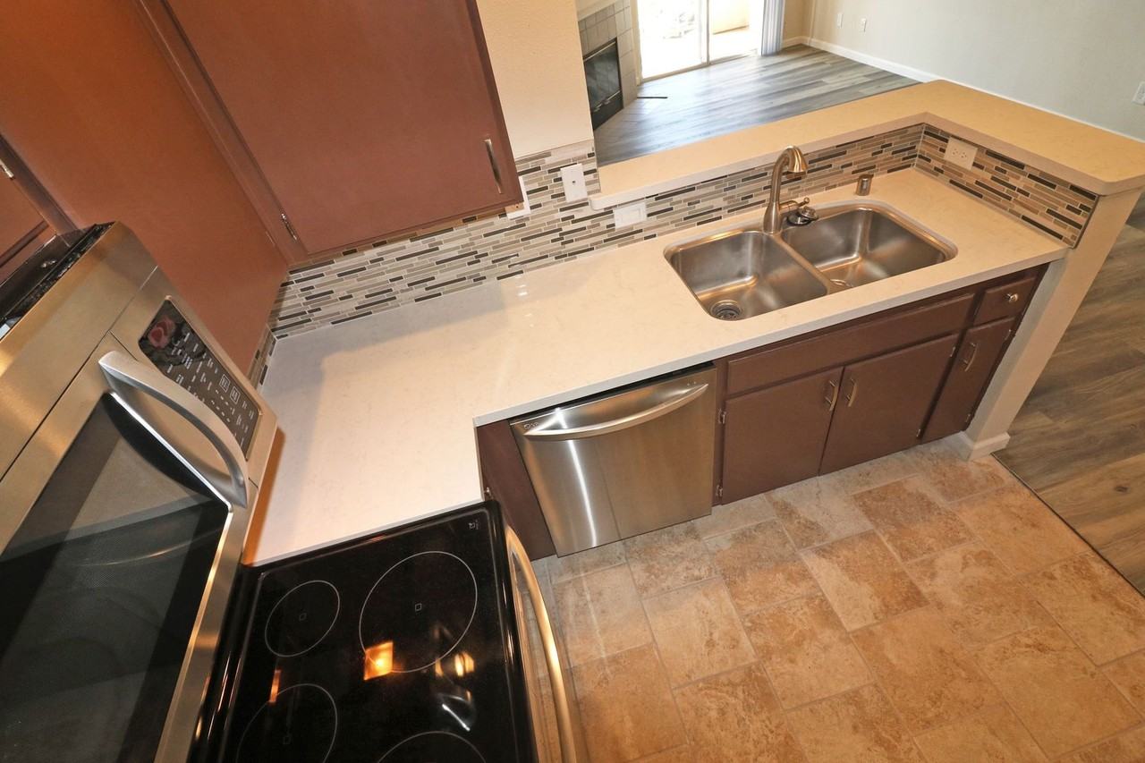 2150 Camino De La Reina #305 - Photo 6 of 26