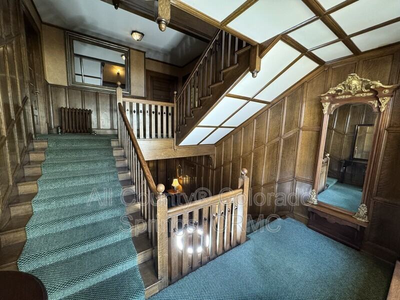 1238 Wood Ave #3 - Photo 4 of 16