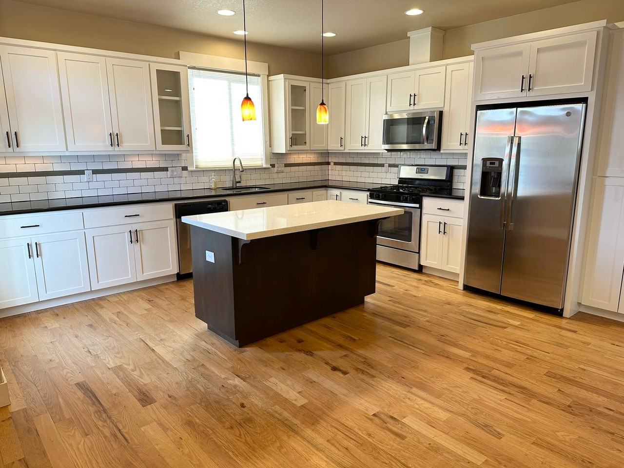 6314 Se 63rd Ave - Photo 5 of 36