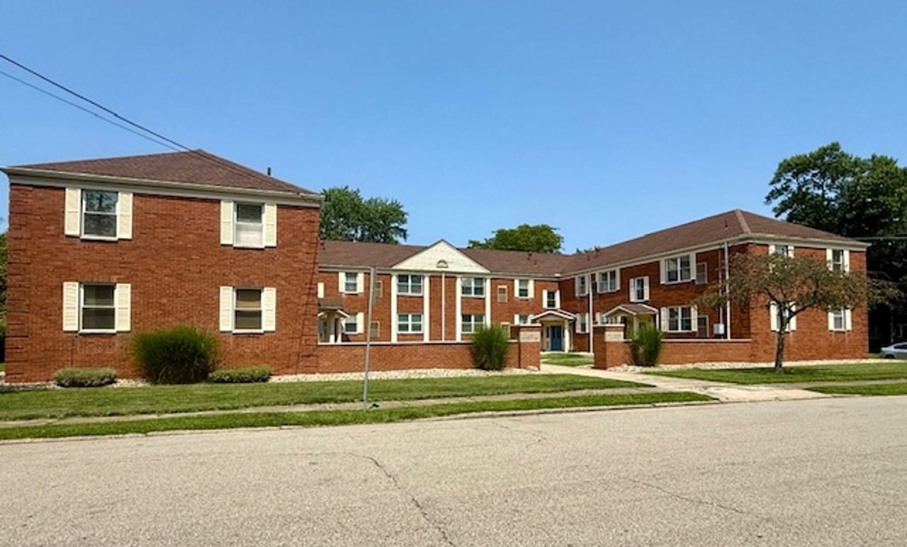 460 Woodward Ave #13 - Photo 2 of 5