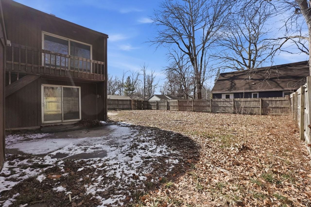 1805 Folsom Ln - Photo 2 of 41