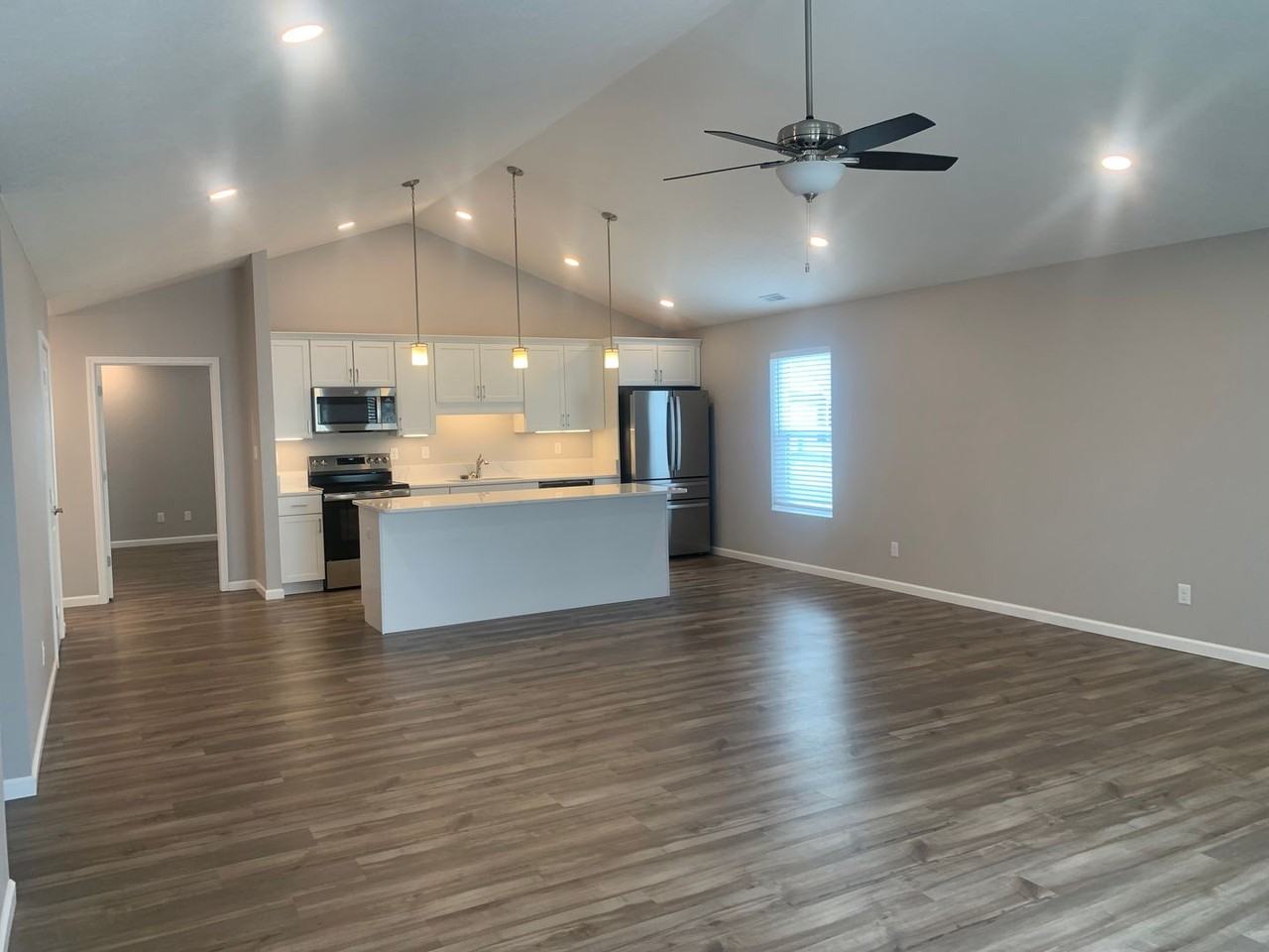 3773 Joy Cir E - Photo 7 of 19