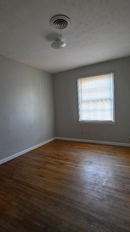 407 Farkas Ln - Photo 3 of 7