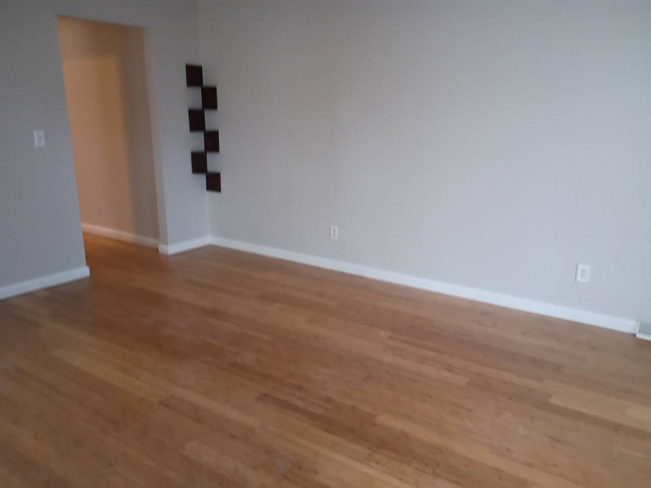 3246 Kilarney Dr - Photo 3 of 7