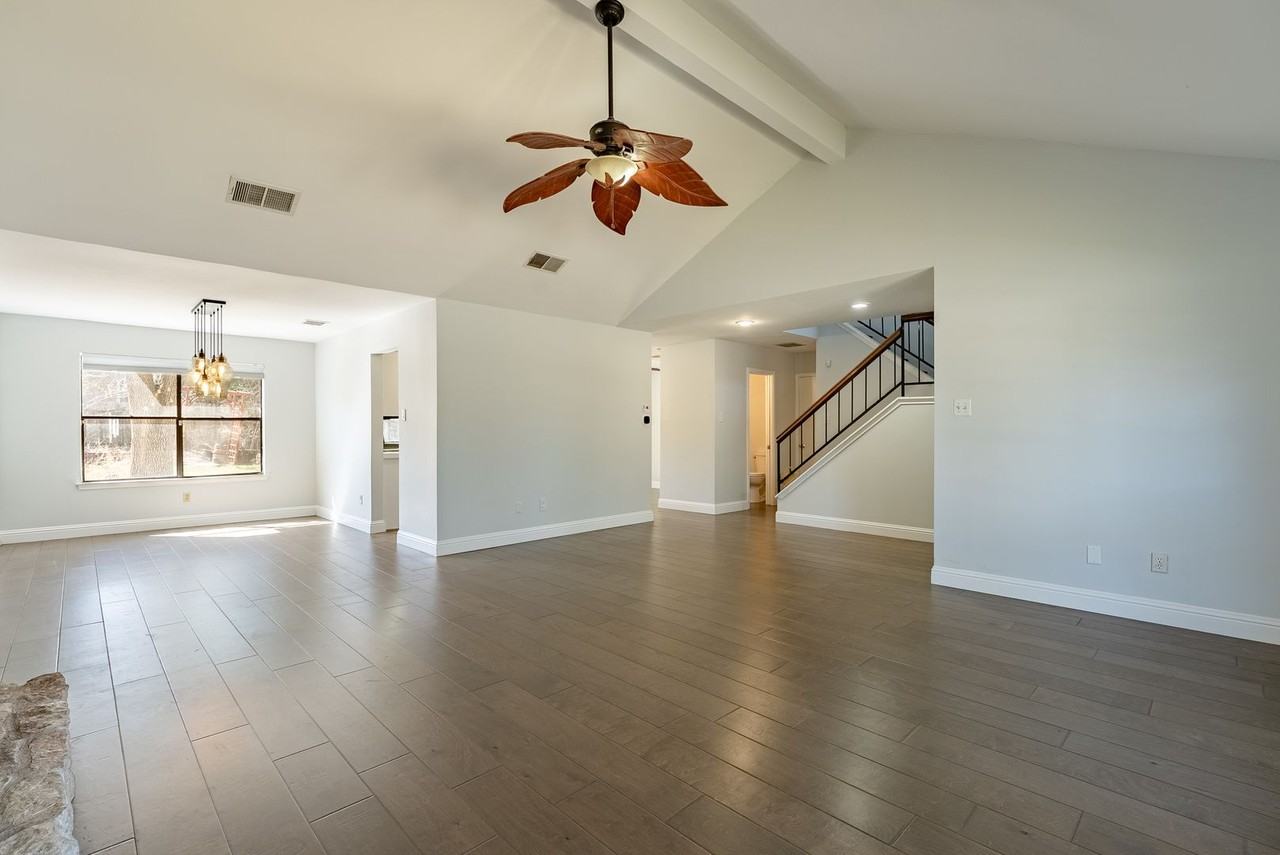 11936 Meadowfire Dr - Photo 5 of 25