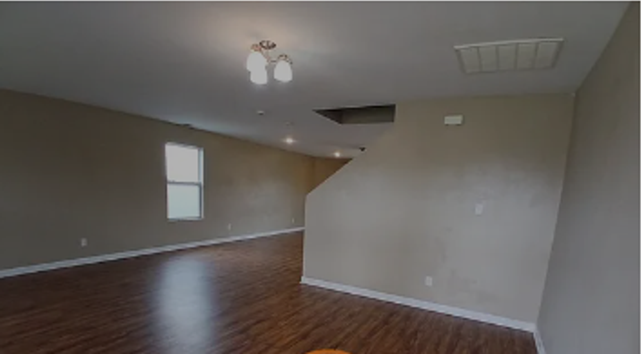 15355 Tyler Mill Dr - Photo 2 of 5