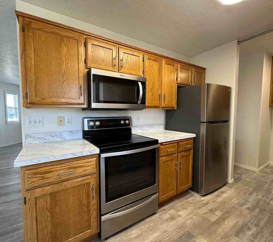 274 Randy Dr - Photo 4 of 22