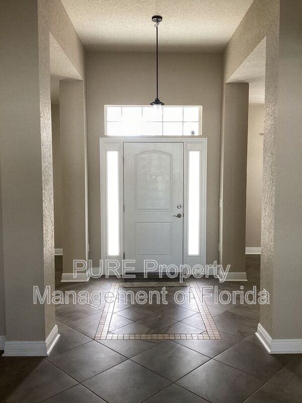 4815 Swstreet - Photo 3 of 24