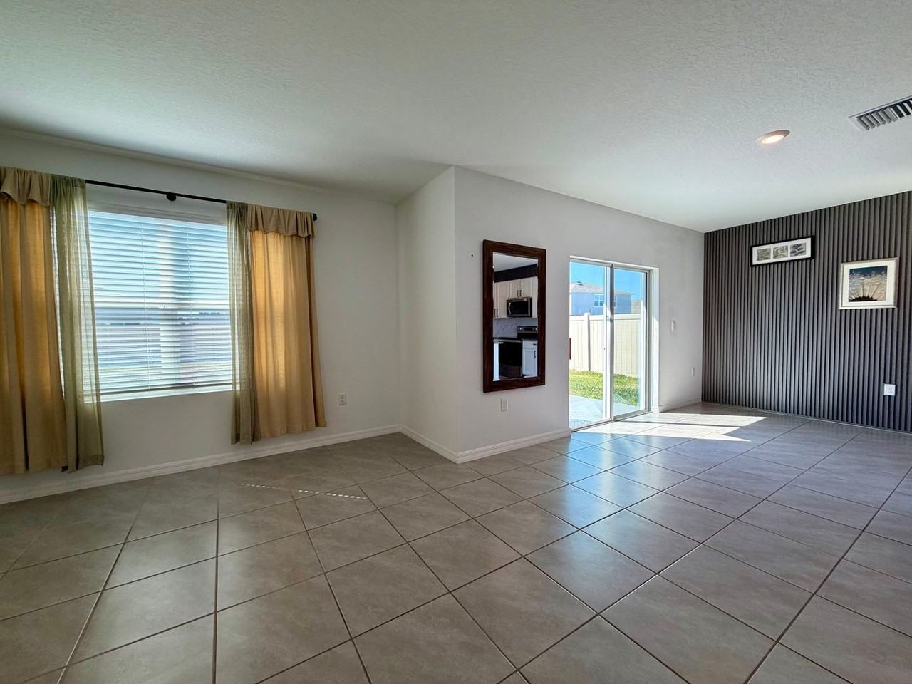 3416 Shady Sunrise Loop - Photo 3 of 36