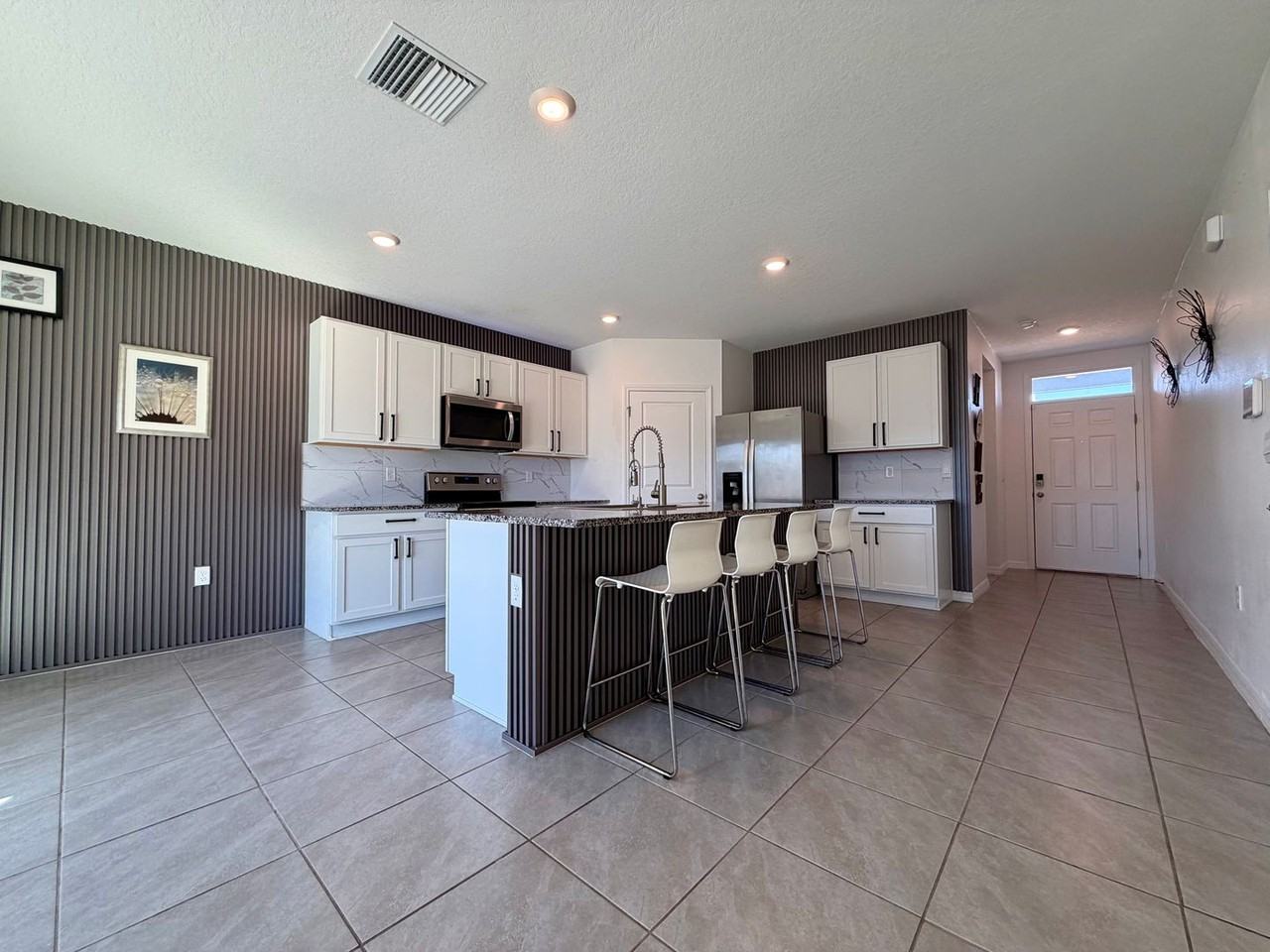 3416 Shady Sunrise Loop - Photo 7 of 36