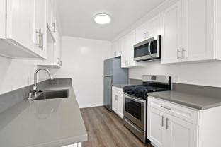 918 11th Street in Santa Monica - Photo 1 of 1