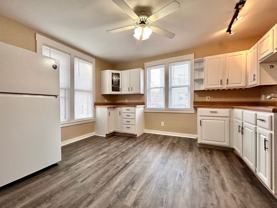 305 Charles Ave Se - Photo 1 of 1