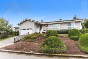 featured image of 4510 134th Pl Se