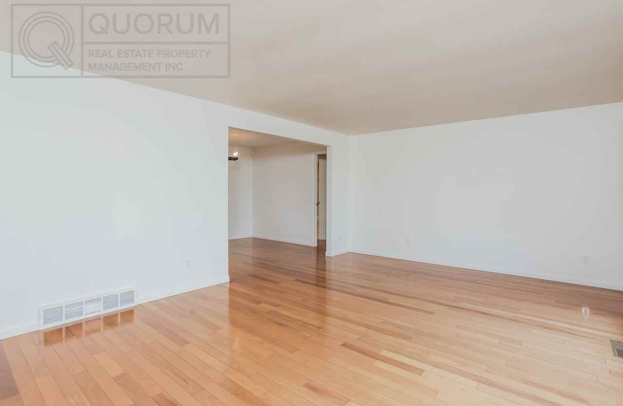 4510 134th Pl Se - Photo 5 of 26