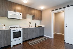 1532 Walnut St - Photo 1 of 1