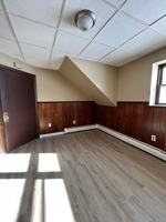 featured image of 135 Oakland Rd