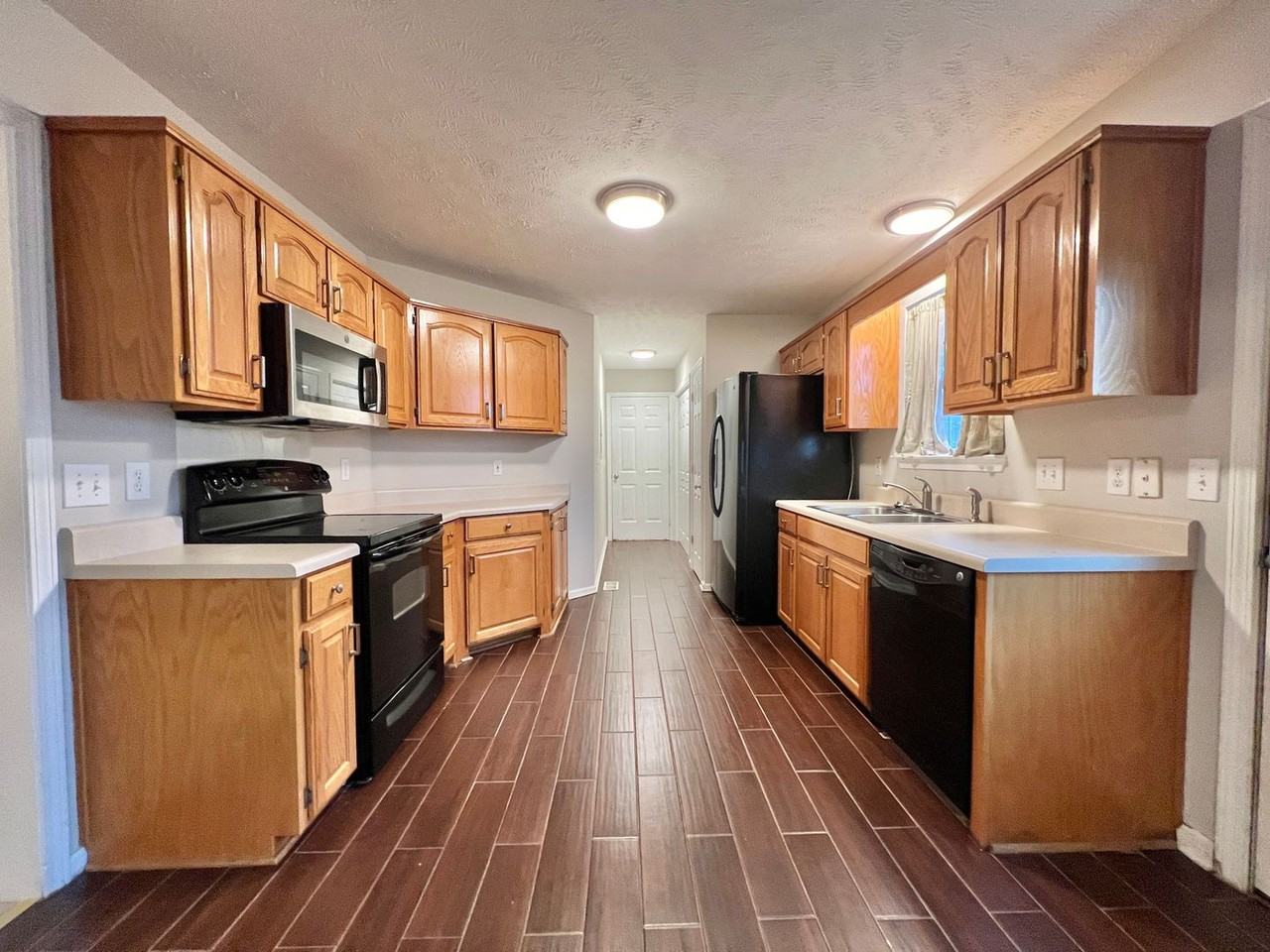 704 Veneta View Dr - Photo 6 of 18