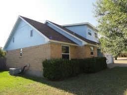 8009 Vita Ct - Photo 2 of 9