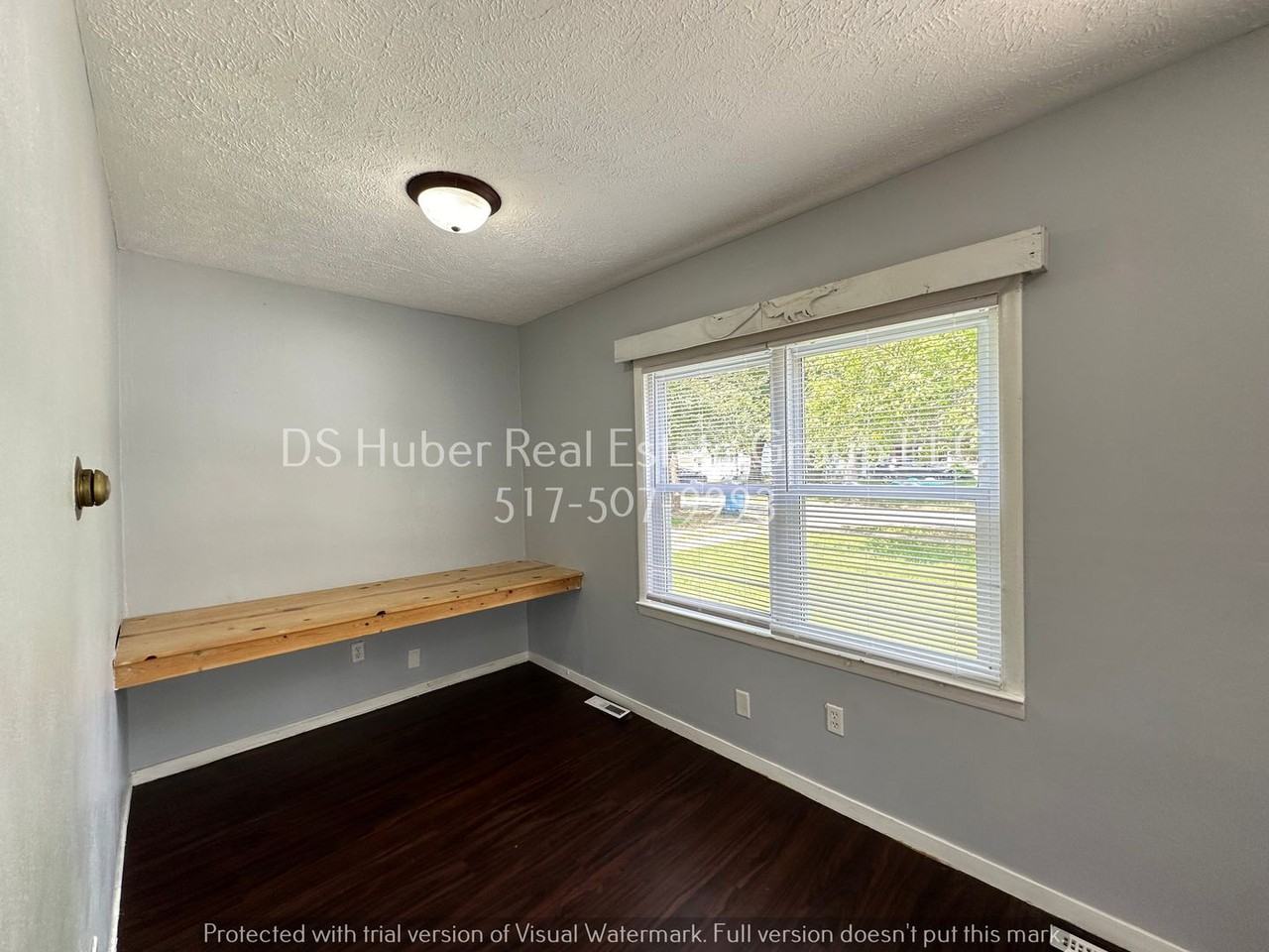 307 Astor Ave - Photo 3 of 14