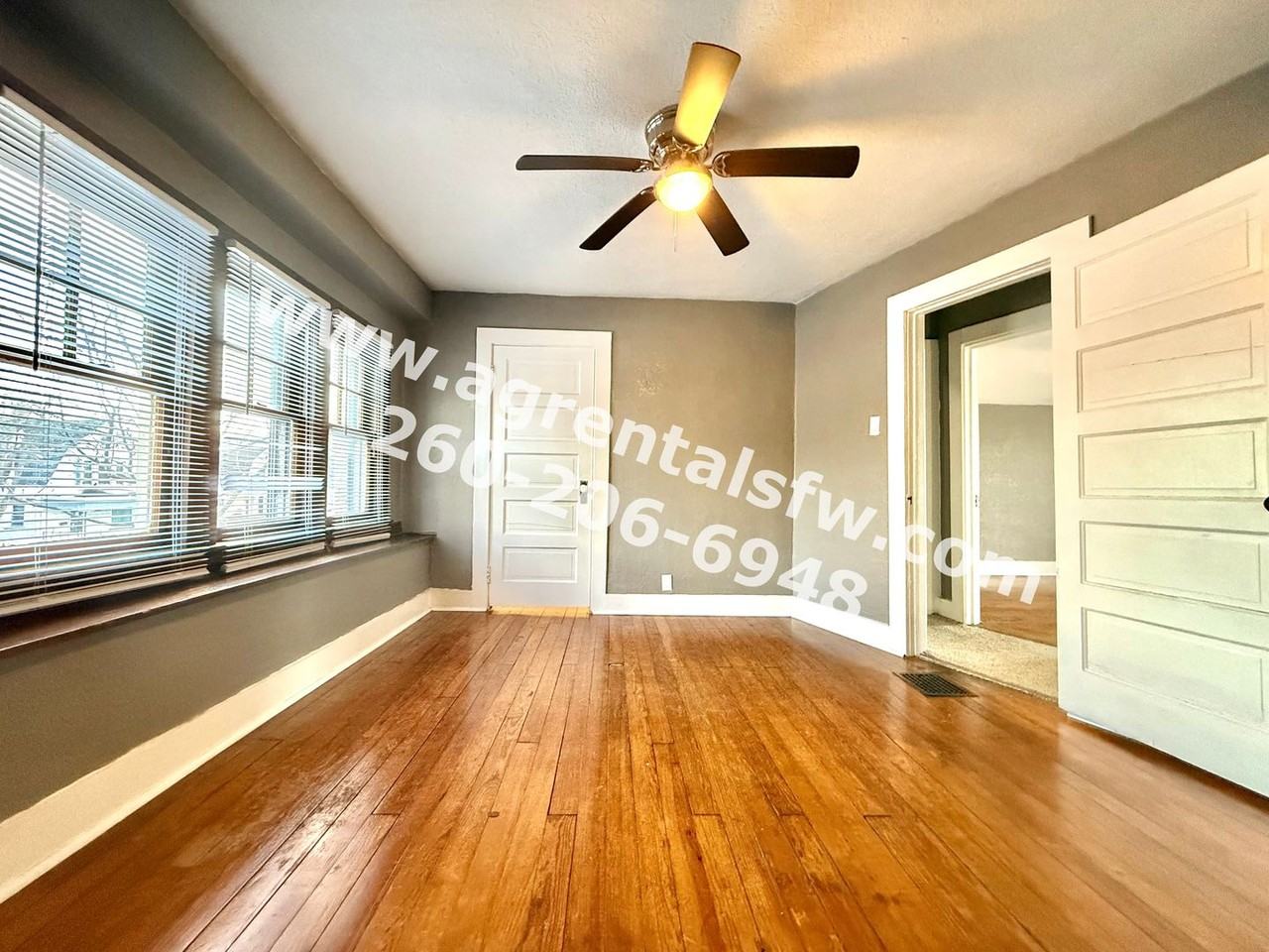 915 Rivermet Ave - Photo 3 of 14