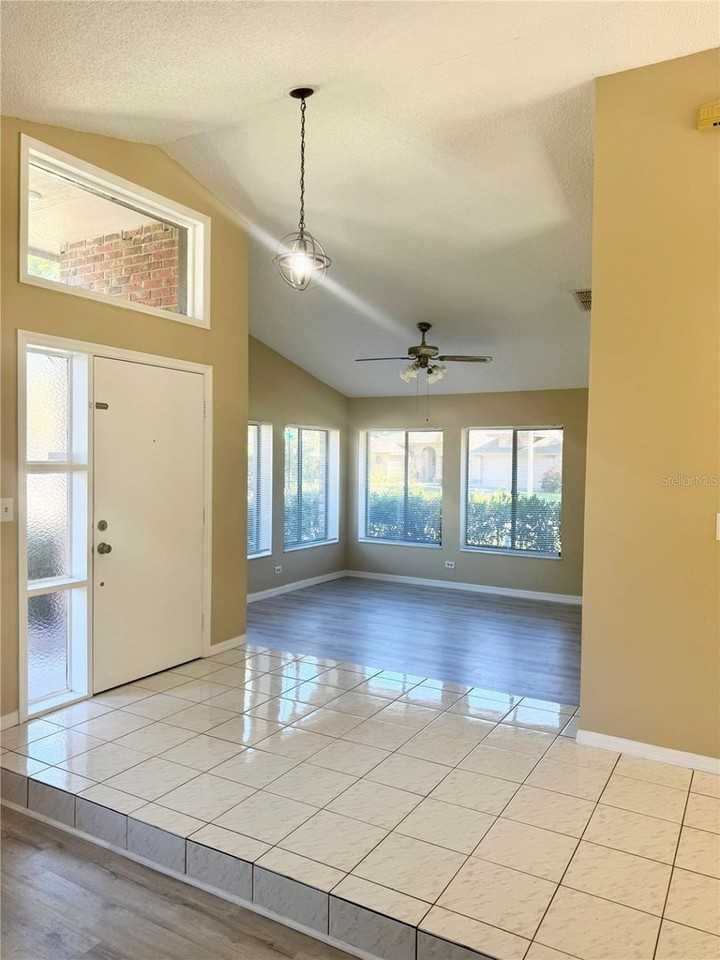 1197 Gulfstar Dr - Photo 3 of 32