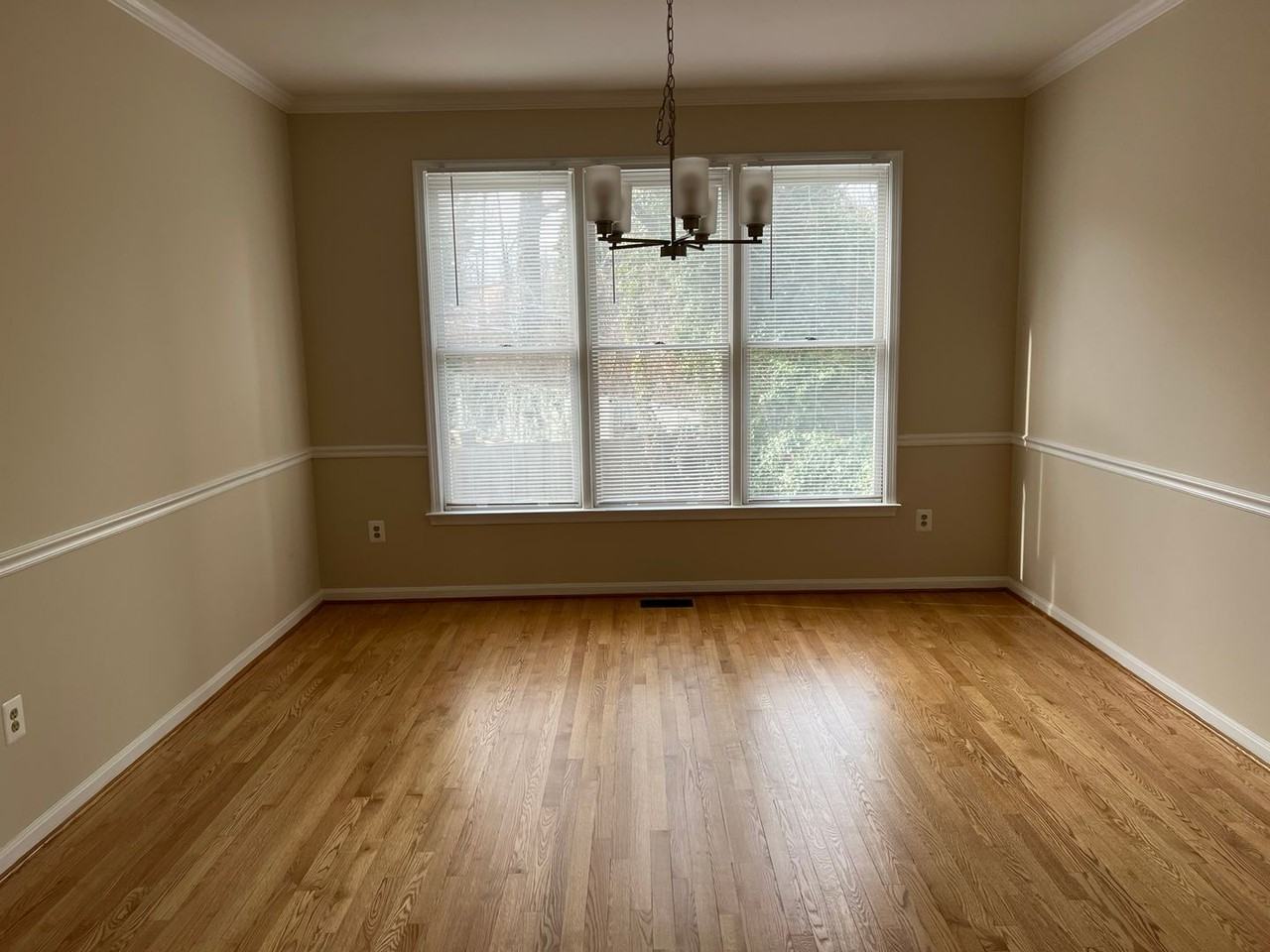 9425 Spruce Tree Cir - Photo 7 of 41