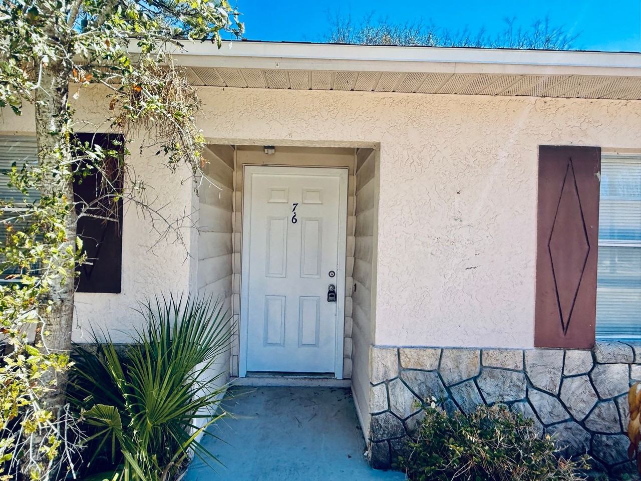 1514 Clearlake Rd #76 - Photo 3 of 23