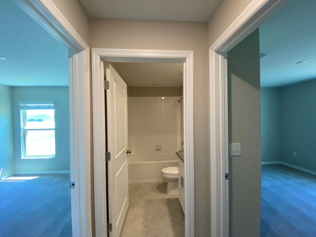 12213 Se 100th Ave - Photo 5 of 29