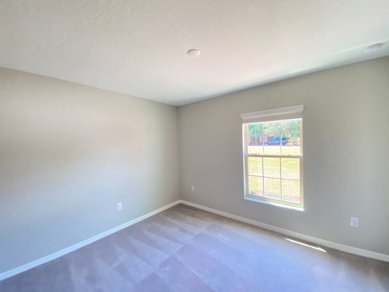 12213 Se 100th Ave - Photo 6 of 29