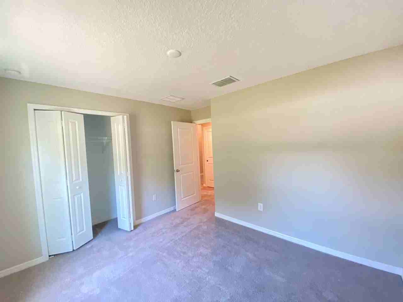 12213 Se 100th Ave - Photo 7 of 29