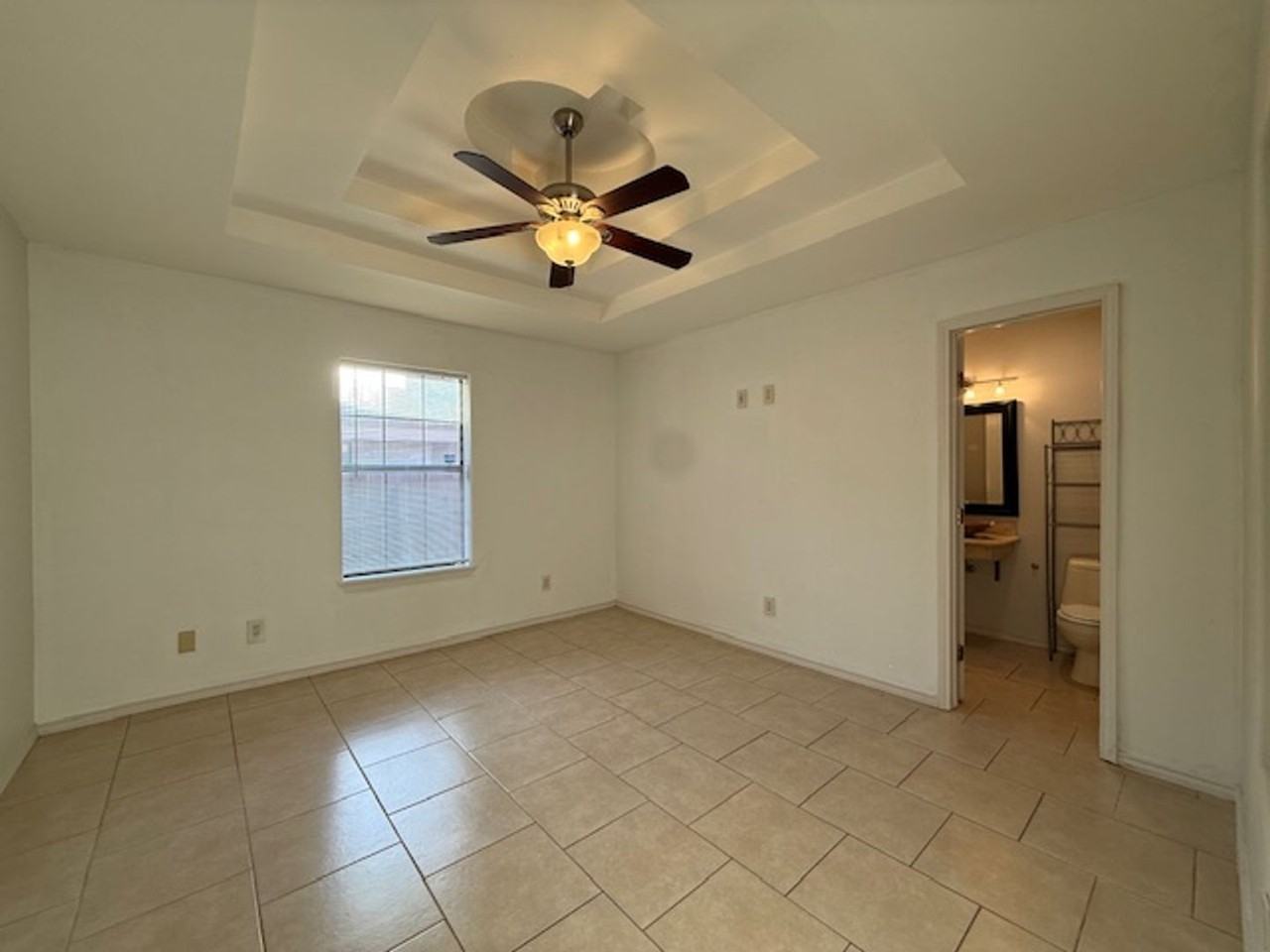 1238 Shiloh Dr - Photo 7 of 16