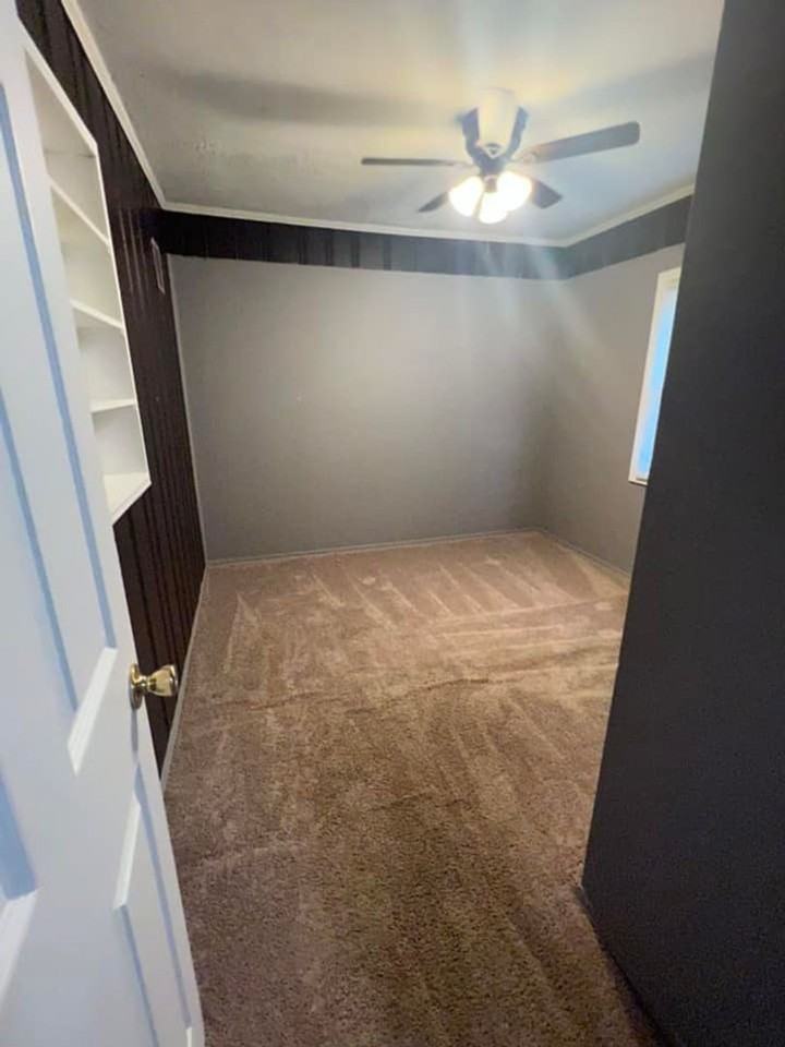 833 Independence Ave - Photo 7 of 11