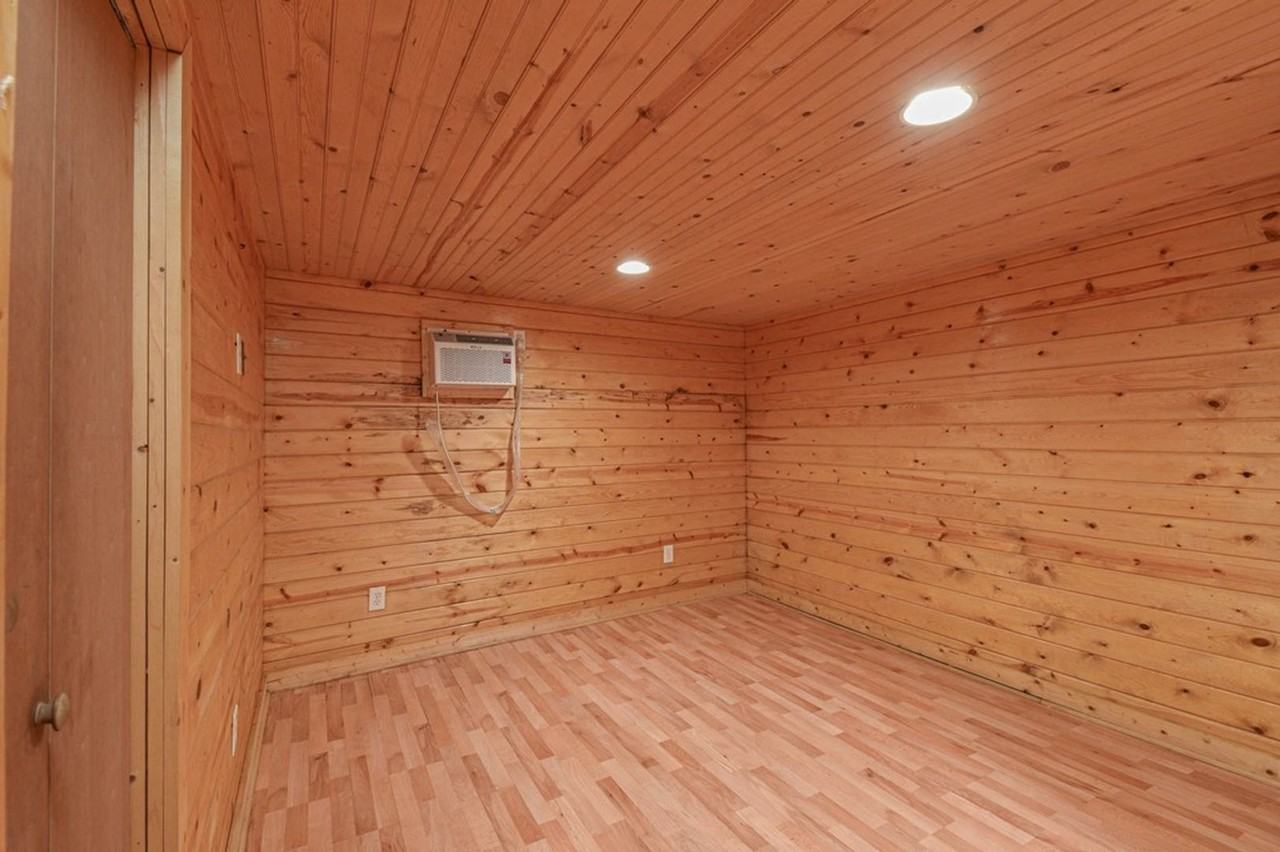 20011B Parkway Ln - Photo 4 of 21