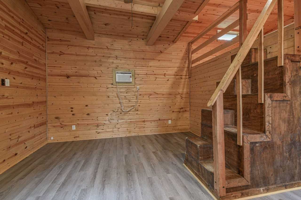 20011B Parkway Ln - Photo 5 of 21