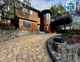 featured image of 60 Frances Ave