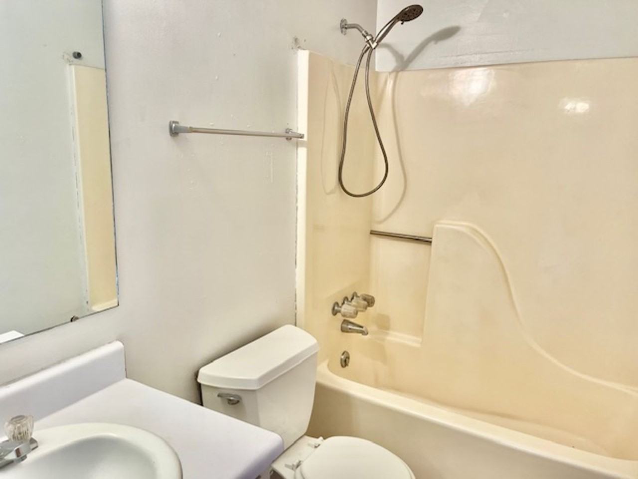 3301 Garden Lakes Pkwy Nw #58 - Photo 7 of 9