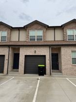 Convenient Location! Lovely 2 Bed 2.5 Bath Townhouse! - Photo 1 of 1