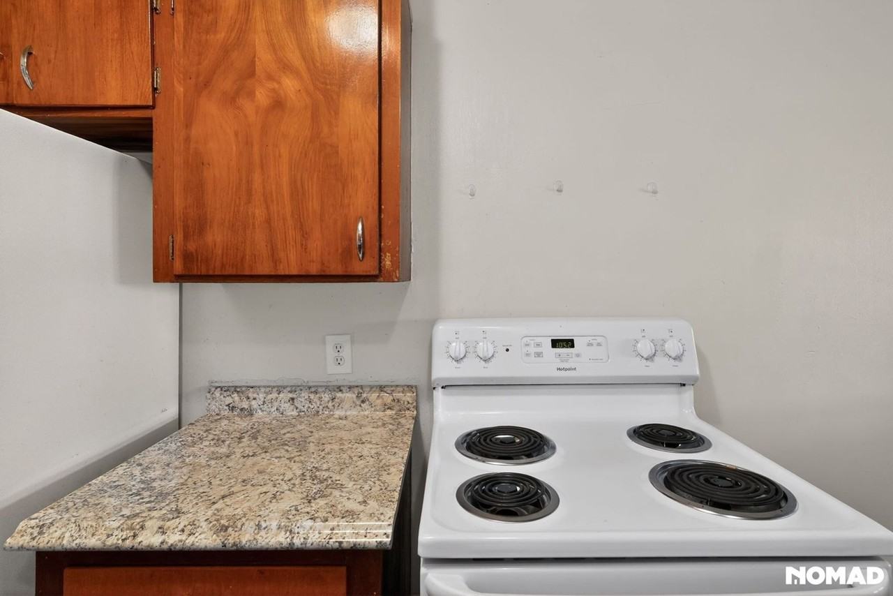 3708 N Abby St - Photo 3 of 30