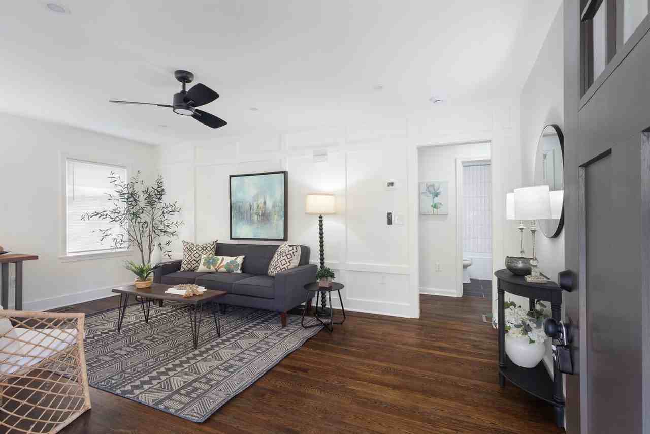 2359 Polar Rock Ave Sw - Photo 2 of 23