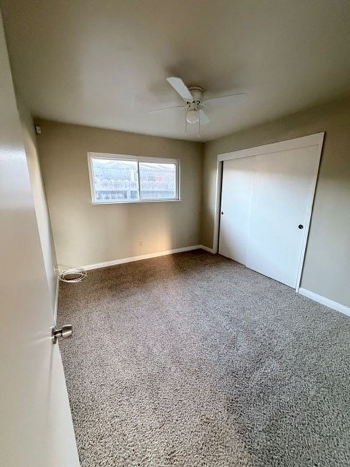 5212 Thyme Ln - Photo 5 of 9