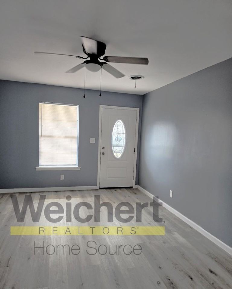 905 Kennedy St - Photo 7 of 15