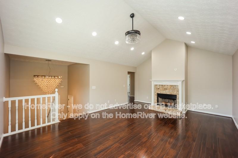 105 Aprils Way - Photo 2 of 20